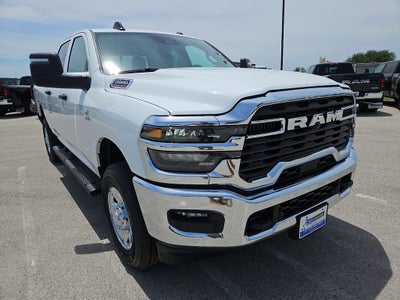 2026 RAM 2500 RAM 2500 TRADESMAN CREW CAB 4X4 6'4' BOX