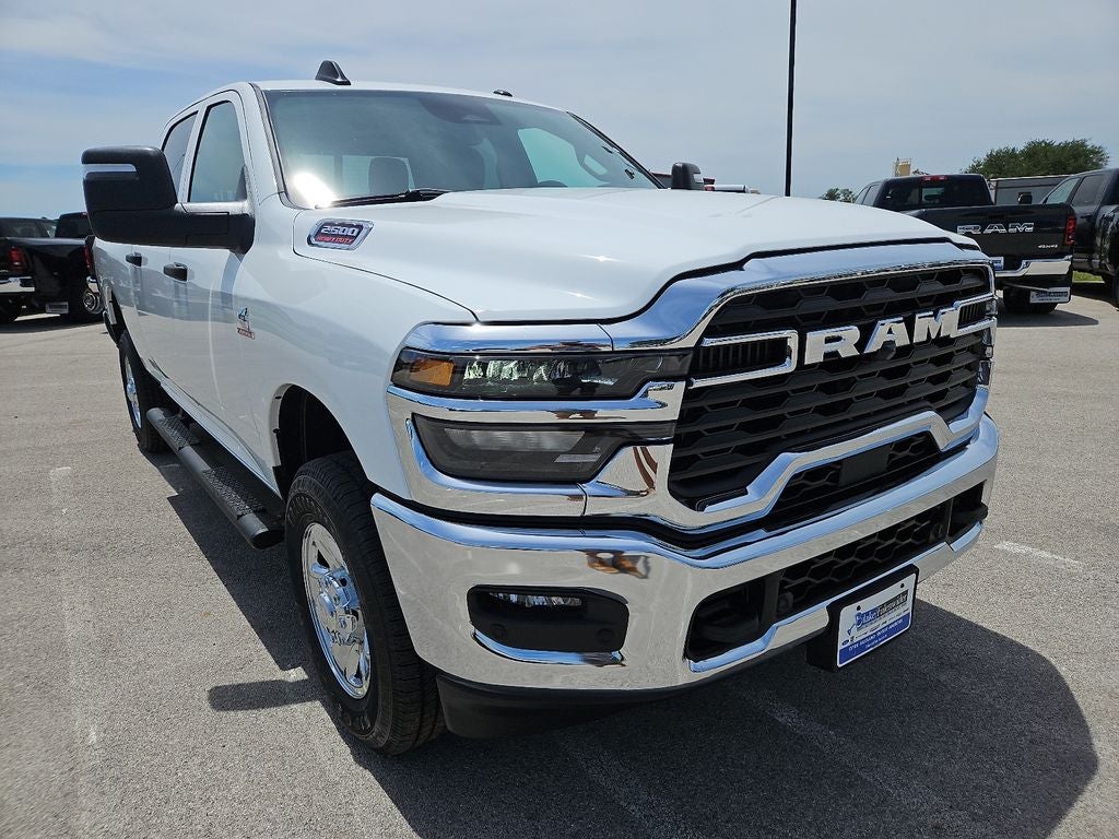 2026 RAM 2500 RAM 2500 TRADESMAN CREW CAB 4X4 6'4' BOX