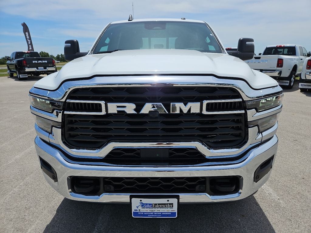 2026 RAM 2500 RAM 2500 TRADESMAN CREW CAB 4X4 6'4' BOX