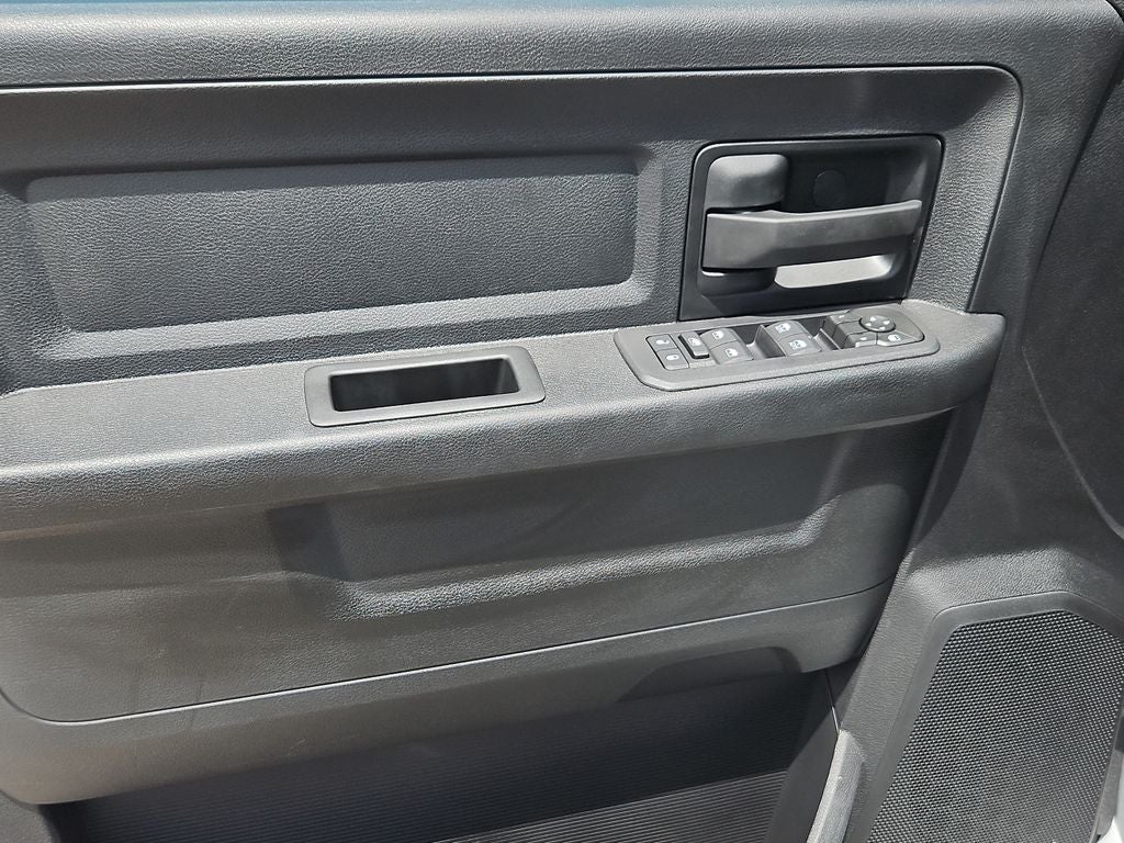 2026 RAM 2500 RAM 2500 TRADESMAN CREW CAB 4X4 6'4' BOX