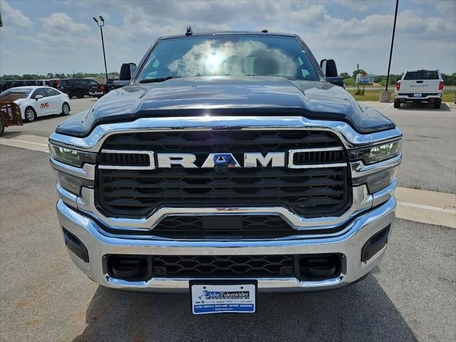 2026 RAM 2500 RAM 2500 TRADESMAN CREW CAB 4X4 6'4' BOX