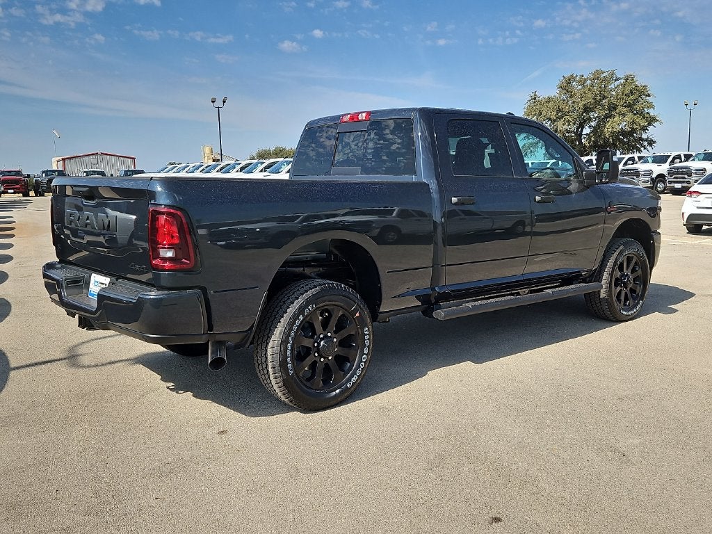 2027 RAM 2500 RAM 2500 BLACK EXPRESS CREW CAB 4X4 6'4' BOX