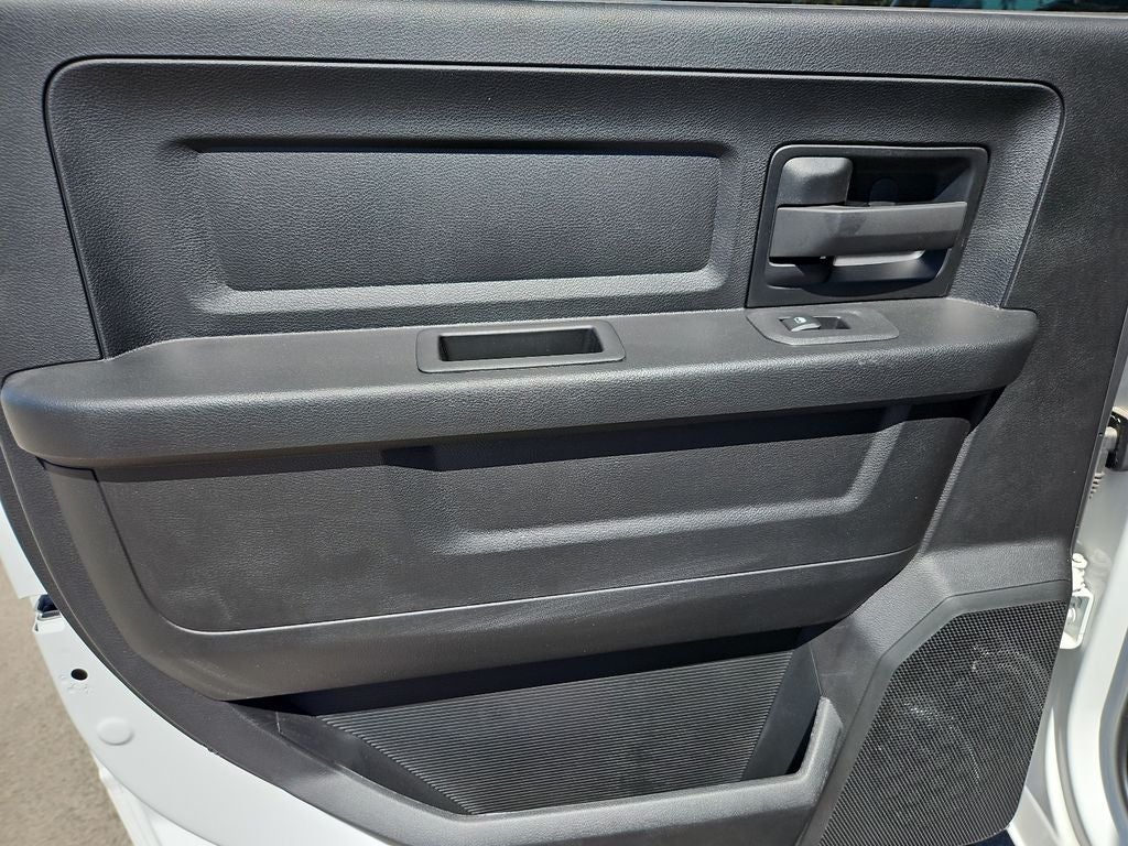 2026 RAM 2500 RAM 2500 TRADESMAN CREW CAB 4X4 6'4' BOX