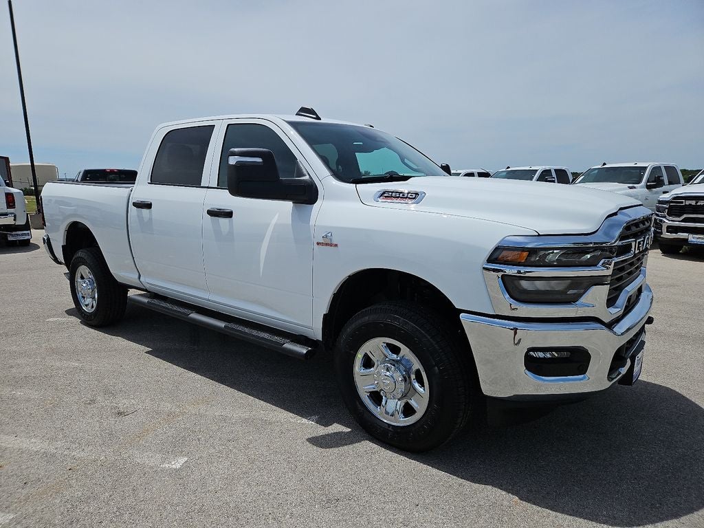 2026 RAM 2500 RAM 2500 TRADESMAN CREW CAB 4X4 6'4' BOX