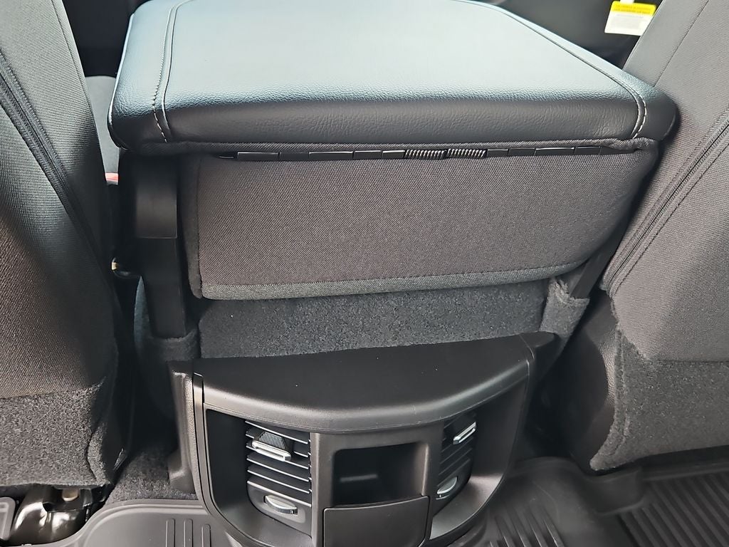 2026 RAM 2500 RAM 2500 TRADESMAN CREW CAB 4X4 6'4' BOX
