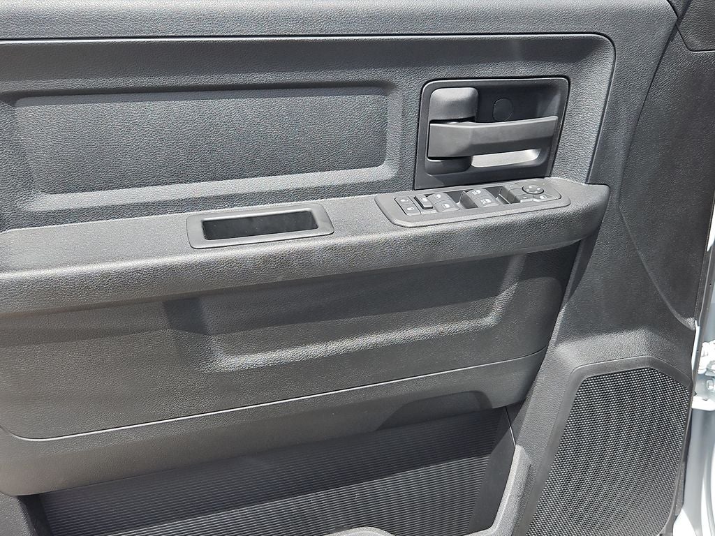 2026 RAM 2500 RAM 2500 TRADESMAN CREW CAB 4X4 6'4' BOX