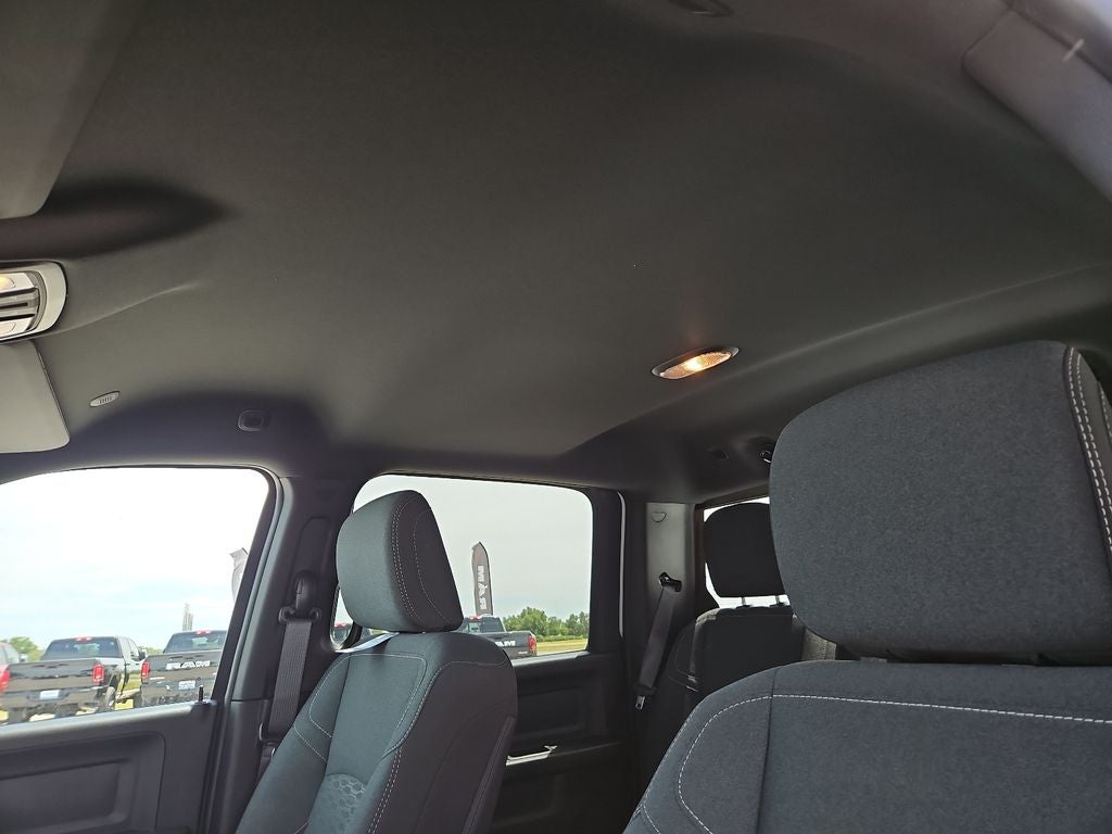 2026 RAM 2500 RAM 2500 TRADESMAN CREW CAB 4X4 6'4' BOX