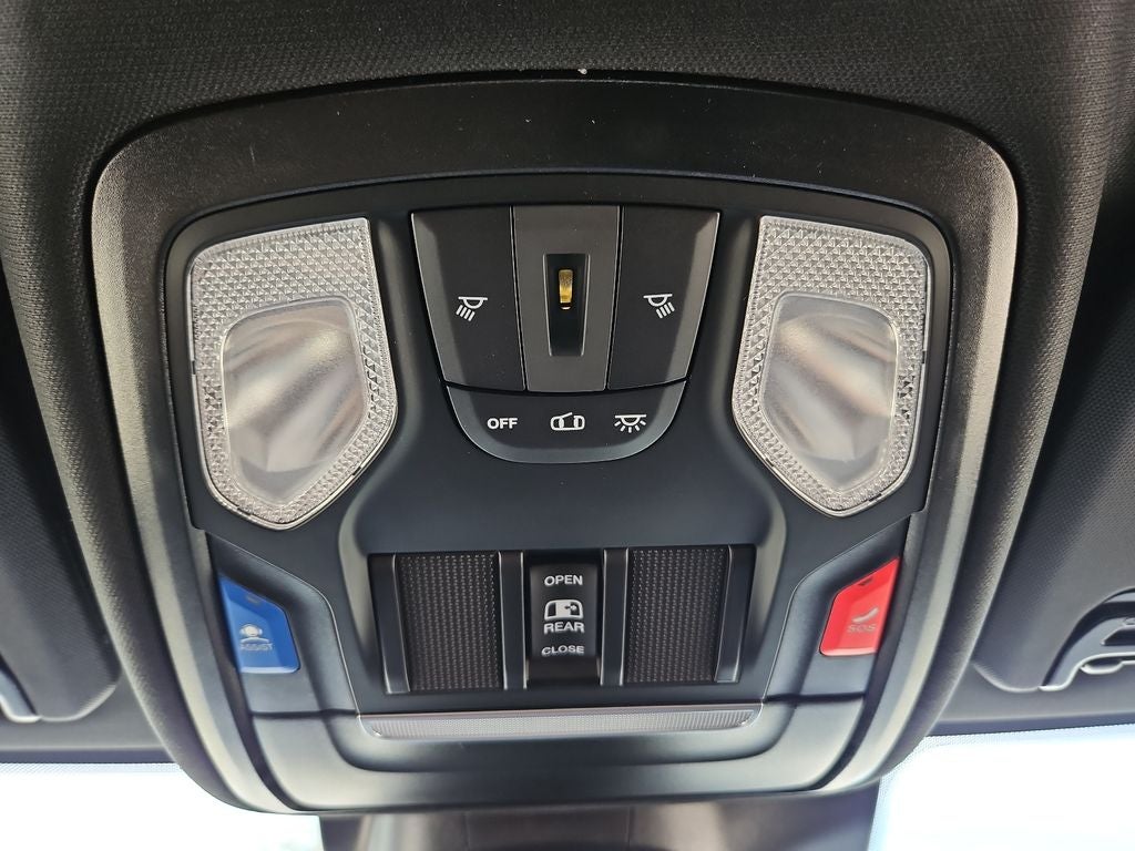 2026 RAM 2500 RAM 2500 TRADESMAN CREW CAB 4X4 6'4' BOX