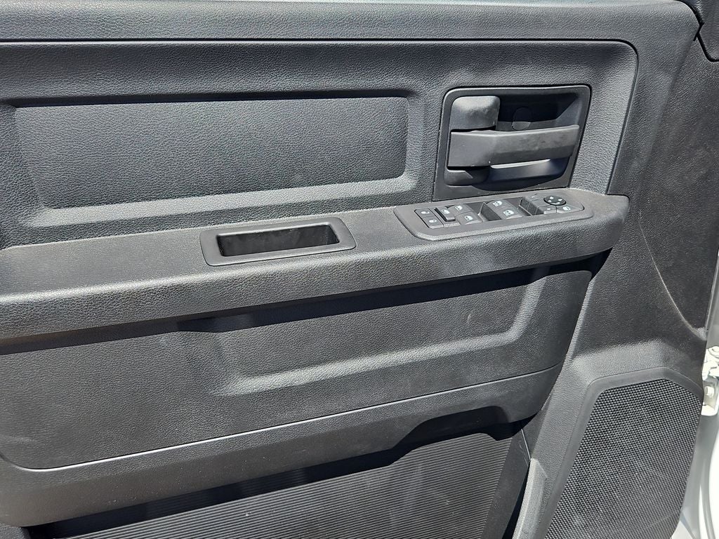 2026 RAM 2500 RAM 2500 TRADESMAN CREW CAB 4X4 6'4' BOX
