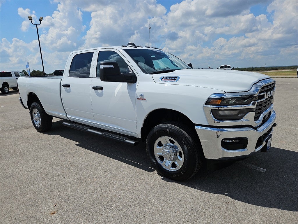 2026 RAM Ram 2500 RAM 2500 TRADESMAN CREW CAB 4X4 8' BOX