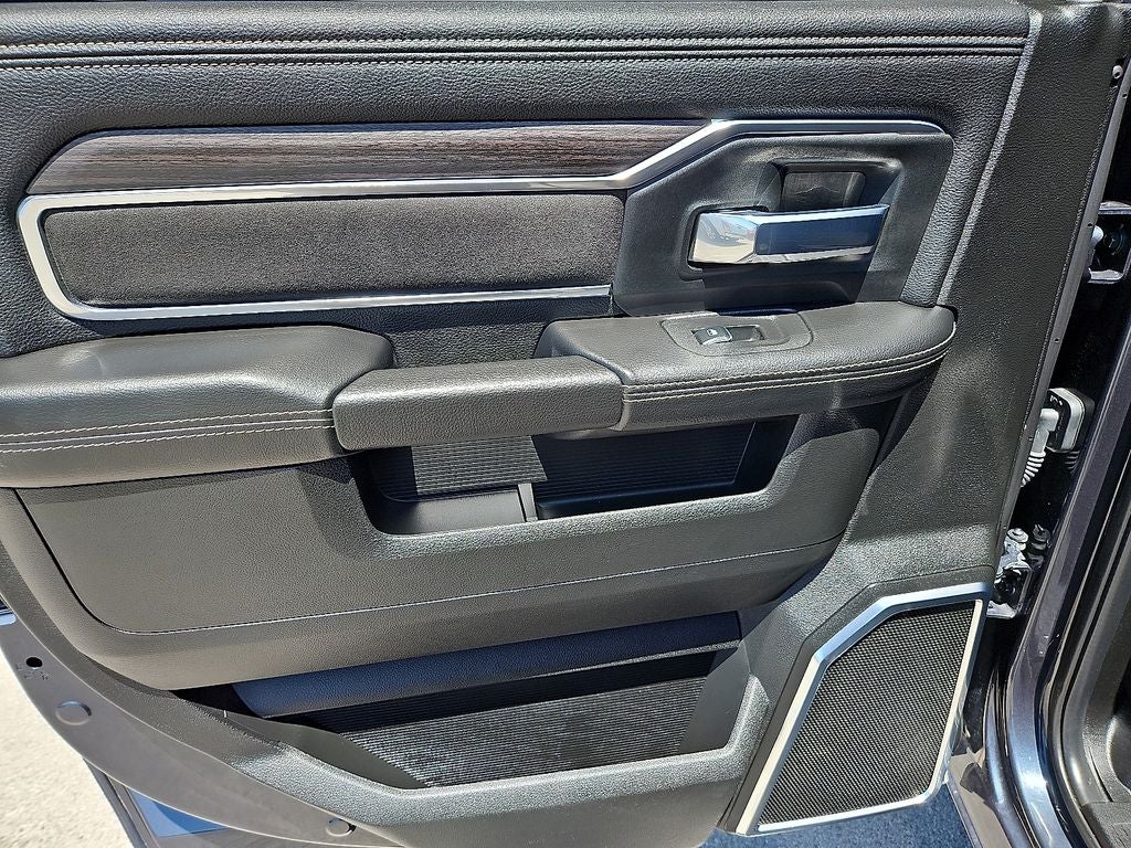 2025 RAM 2500 Laramie Mega Cab 4x4 6'4' Box