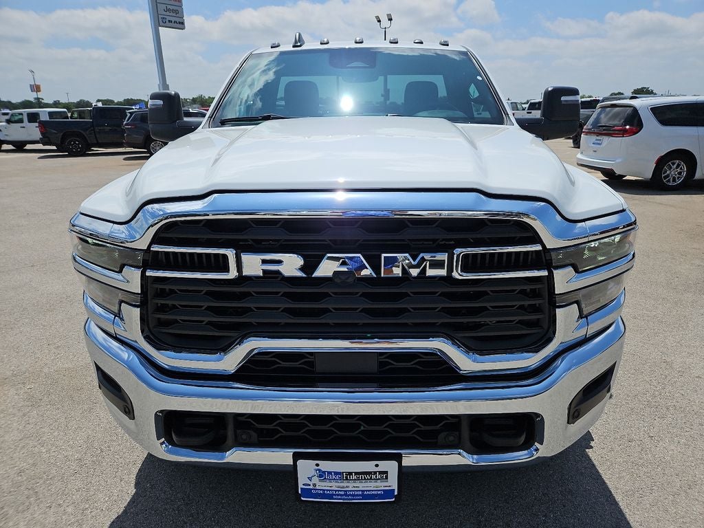 2026 RAM 3500 RAM 3500 TRADESMAN REGULAR CAB 4X4 8' BOX