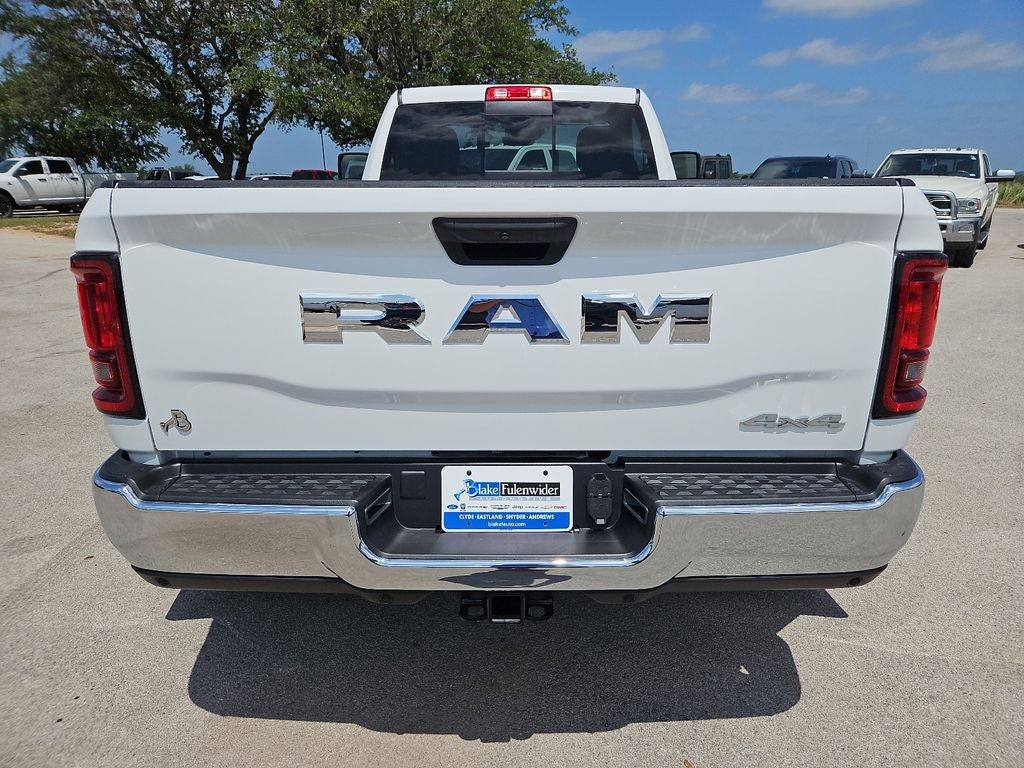 2026 RAM 3500 RAM 3500 TRADESMAN REGULAR CAB 4X4 8' BOX