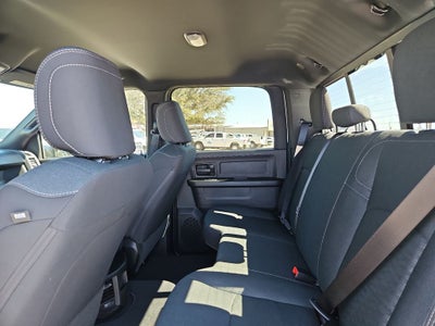 2027 RAM 3500 RAM 3500 TRADESMAN CREW CAB 4X4 8' BOX