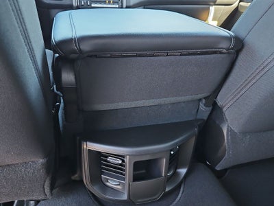 2027 RAM 3500 RAM 3500 TRADESMAN CREW CAB 4X4 8' BOX