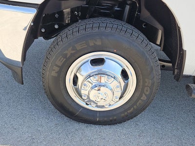 2026 RAM 3500 RAM 3500 TRADESMAN CREW CAB 4X4 8' BOX