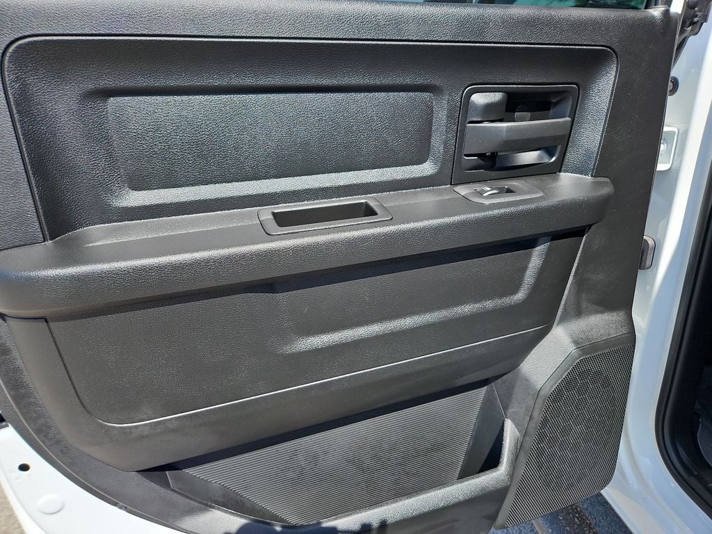 2026 RAM 3500 RAM 3500 TRADESMAN CREW CAB 4X4 8' BOX