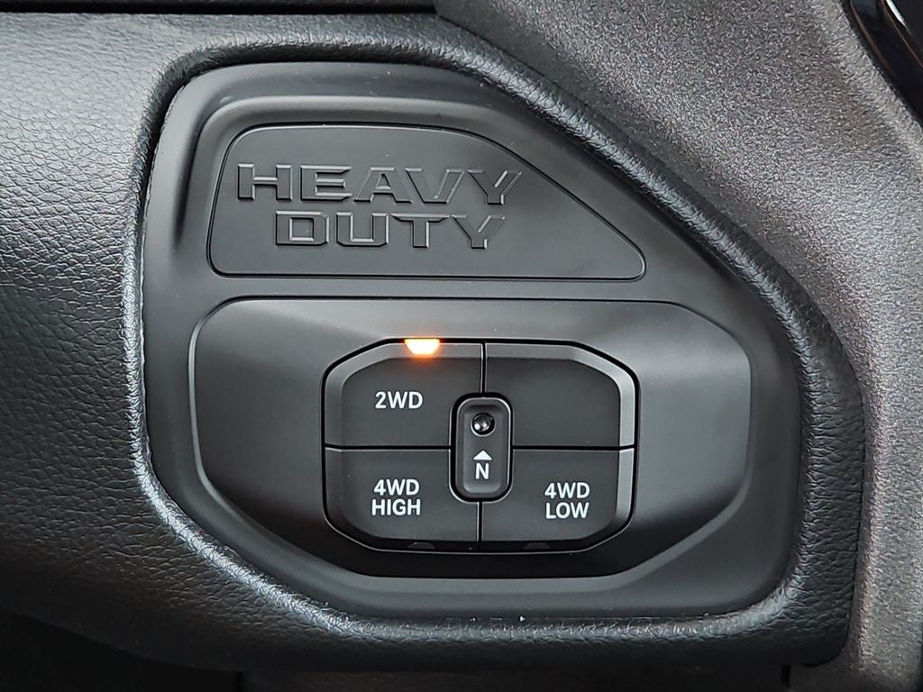 2026 RAM 3500 RAM 3500 TRADESMAN CREW CAB 4X4 8' BOX