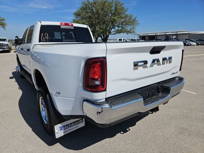 2026 RAM 3500 RAM 3500 TRADESMAN CREW CAB 4X4 8' BOX