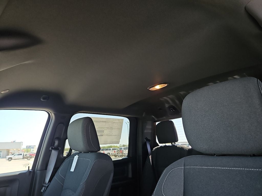 2026 RAM 3500 RAM 3500 TRADESMAN CREW CAB 4X4 8' BOX