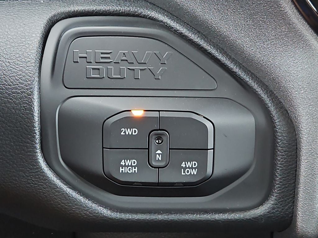 2026 RAM 3500 RAM 3500 TRADESMAN CREW CAB 4X4 8' BOX