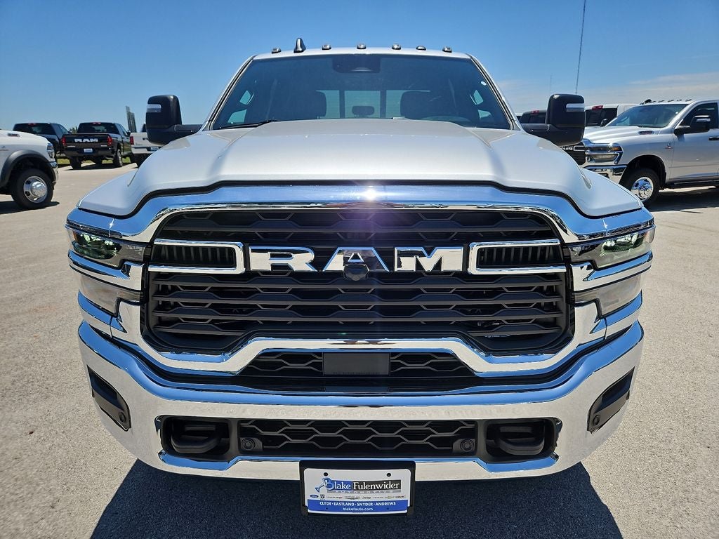 2026 RAM 3500 RAM 3500 TRADESMAN CREW CAB 4X4 8' BOX