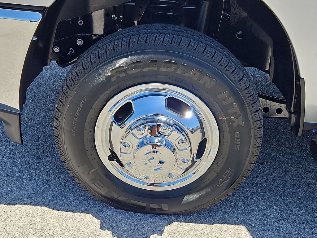 2026 RAM 3500 RAM 3500 TRADESMAN CREW CAB 4X4 8' BOX