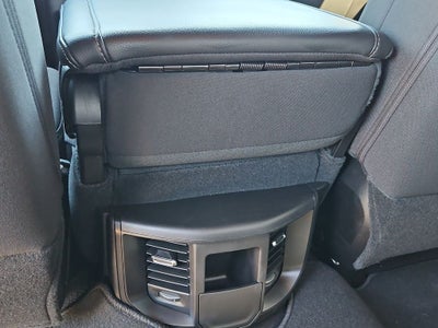2027 RAM 3500 RAM 3500 TRADESMAN CREW CAB 4X4 8' BOX