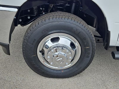 2026 RAM 3500 RAM 3500 TRADESMAN CREW CAB 4X4 8' BOX