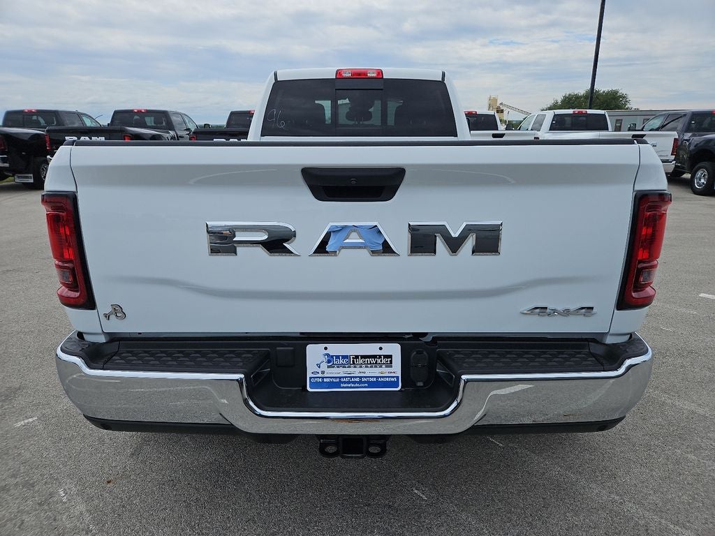 2026 RAM 3500 RAM 3500 TRADESMAN CREW CAB 4X4 8' BOX