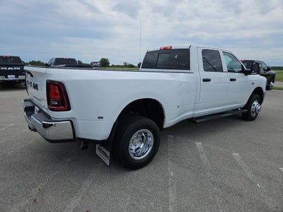 2026 RAM 3500 RAM 3500 TRADESMAN CREW CAB 4X4 8' BOX