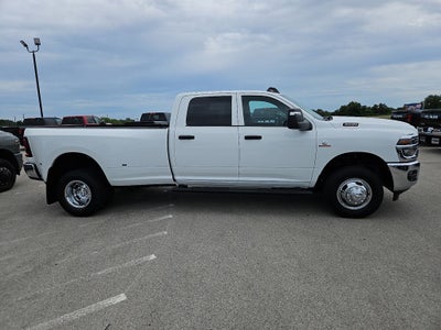 2026 RAM 3500 RAM 3500 TRADESMAN CREW CAB 4X4 8' BOX