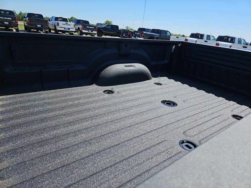 2026 RAM 3500 RAM 3500 TRADESMAN CREW CAB 4X4 8' BOX