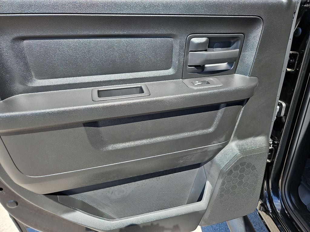 2026 RAM 3500 RAM 3500 TRADESMAN CREW CAB 4X4 8' BOX