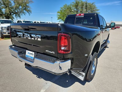 2026 RAM 3500 RAM 3500 TRADESMAN CREW CAB 4X4 8' BOX