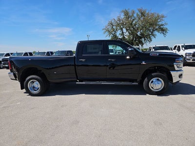 2026 RAM 3500 RAM 3500 TRADESMAN CREW CAB 4X4 8' BOX