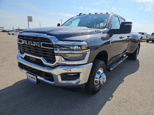 2027 RAM 3500 RAM 3500 TRADESMAN CREW CAB 4X4 8' BOX