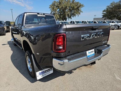 2027 RAM 3500 RAM 3500 TRADESMAN CREW CAB 4X4 8' BOX
