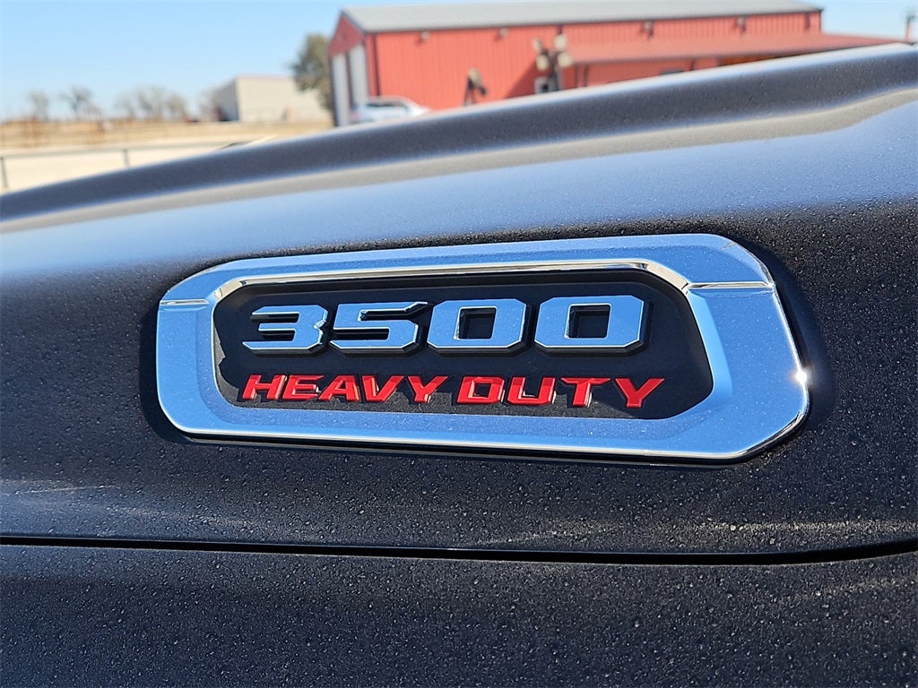 2026 RAM Ram 3500 RAM 3500 TRADESMAN CREW CAB 4X4 8' BOX