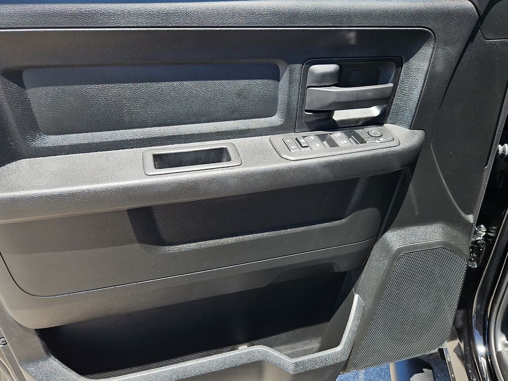 2026 RAM 3500 RAM 3500 TRADESMAN CREW CAB 4X4 8' BOX
