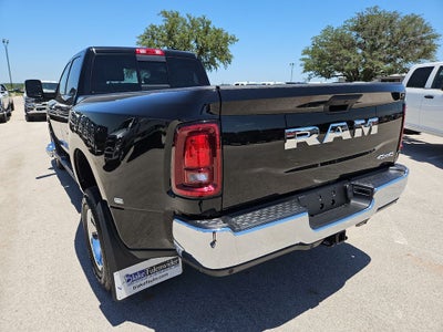 2026 RAM 3500 RAM 3500 TRADESMAN CREW CAB 4X4 8' BOX