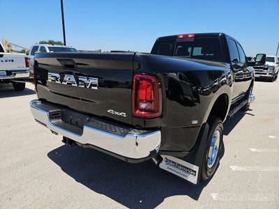 2026 RAM 3500 RAM 3500 TRADESMAN CREW CAB 4X4 8' BOX