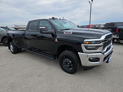 2026 RAM 3500 RAM 3500 TRADESMAN CREW CAB 4X4 8' BOX