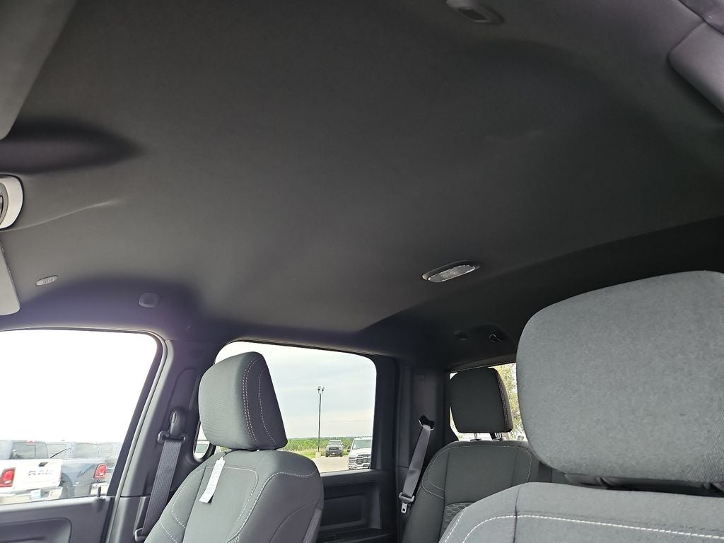 2026 RAM 3500 RAM 3500 TRADESMAN CREW CAB 4X4 8' BOX