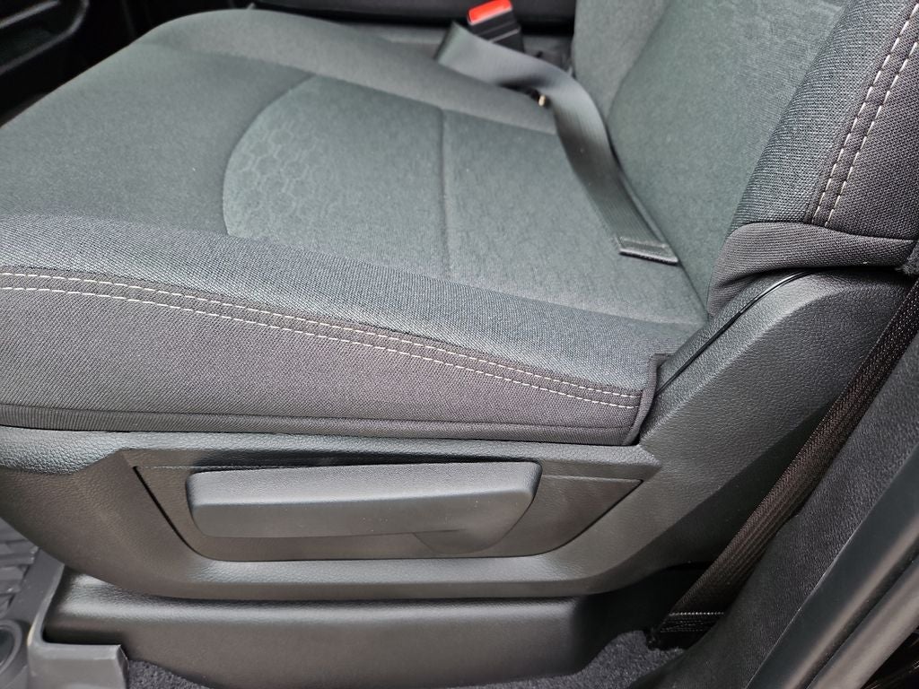 2026 RAM 3500 RAM 3500 TRADESMAN CREW CAB 4X4 8' BOX