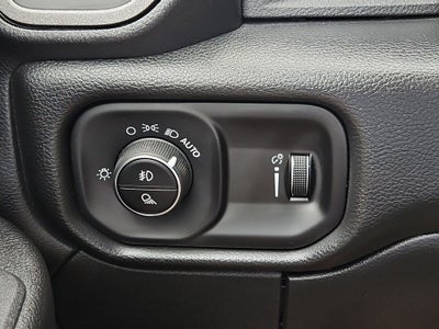 2026 RAM 3500 RAM 3500 TRADESMAN CREW CAB 4X4 8' BOX