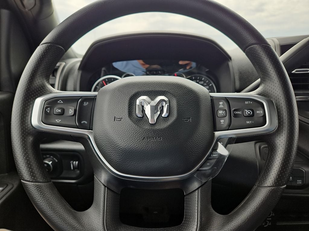 2026 RAM 3500 RAM 3500 TRADESMAN CREW CAB 4X4 8' BOX