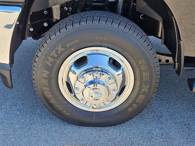 2027 RAM 3500 RAM 3500 TRADESMAN CREW CAB 4X4 8' BOX
