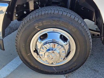 2026 RAM 3500 RAM 3500 TRADESMAN CREW CAB 4X4 8' BOX