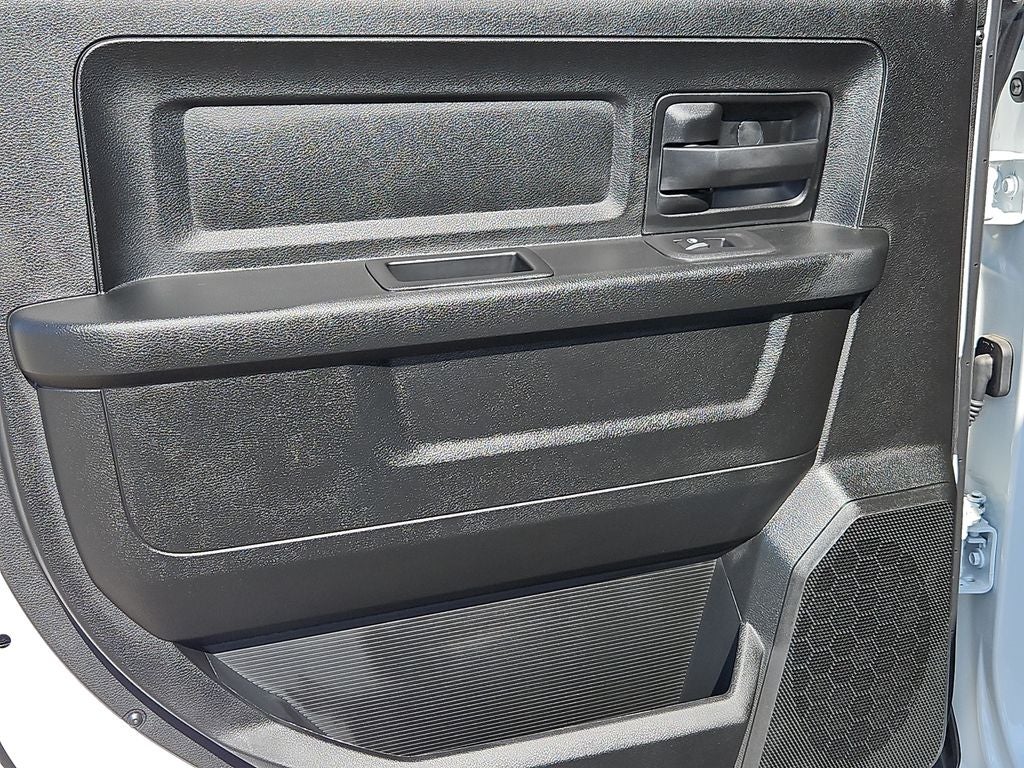 2026 RAM 3500 RAM 3500 TRADESMAN CREW CAB 4X4 8' BOX